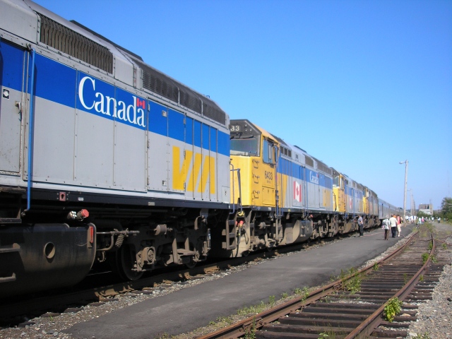 Via Rail F40 PH-2 Via Rail F40 PH-2