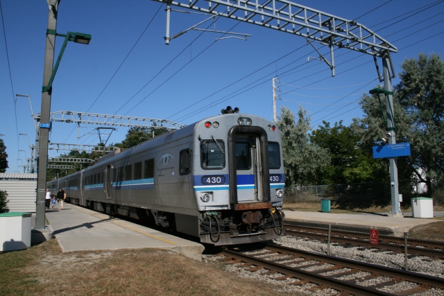 AMT Suburb Train at Deux-Montagnes AMT Suburb Train at Deux-Montagnes